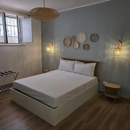 Sea And Sand's Howme 바리