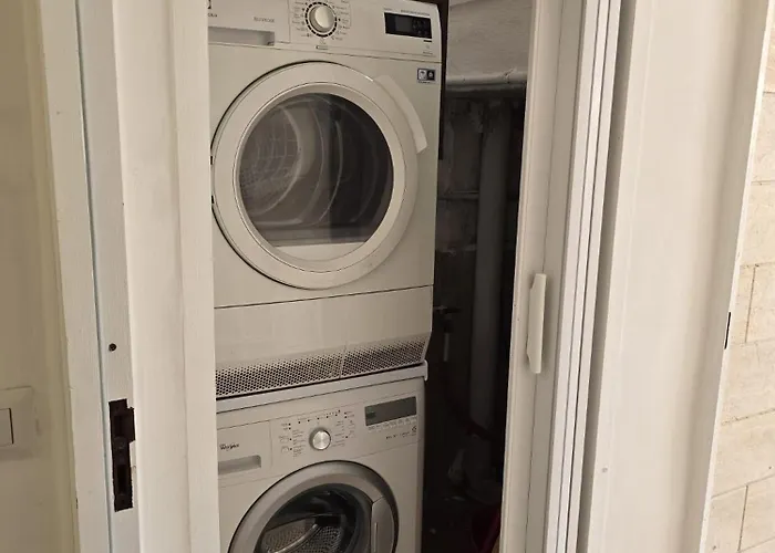 Sea And Sand's Howme *