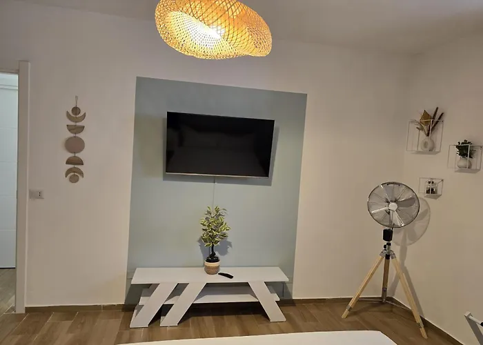 Sea And Sand's Howme *