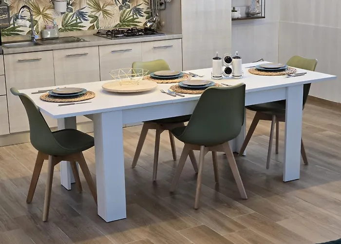 Sea And Sand's Howme * Bari